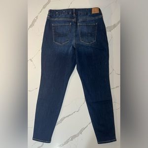 American Eagle Jeans Women's Blue Dark Wash Curvy Hi-Rise Jegging Size 8  Short